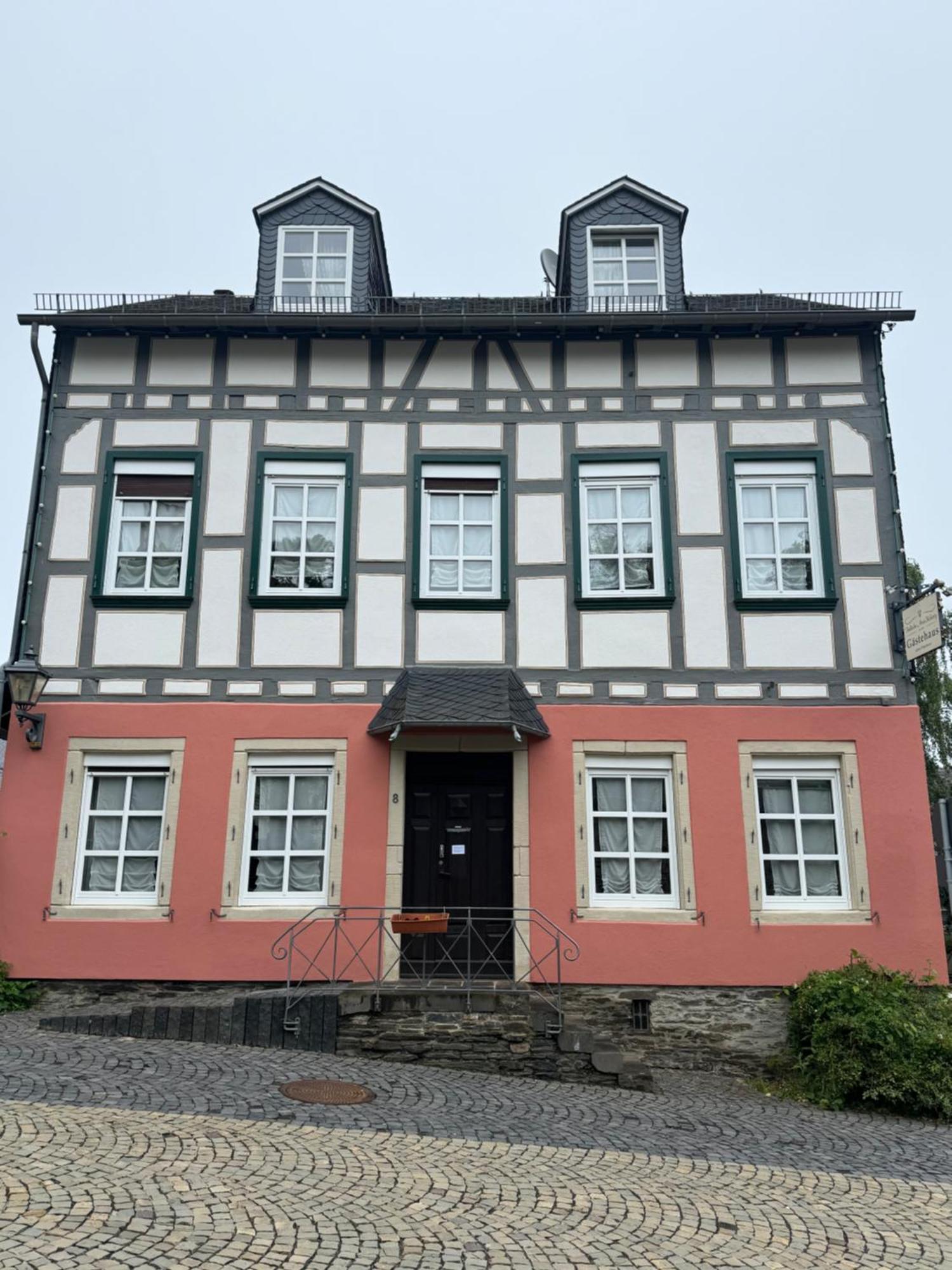 Schloss Hotel Kastellaun Exterior photo